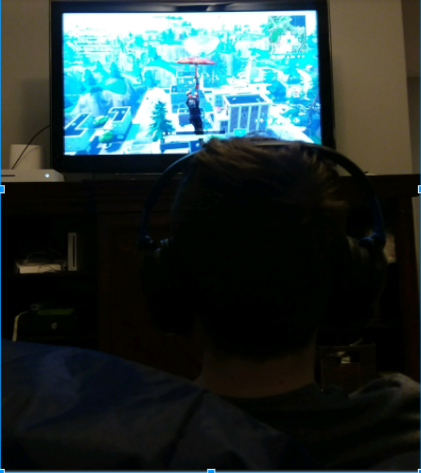 This is Brenden Hamari playing Fortnite, Battle Royale