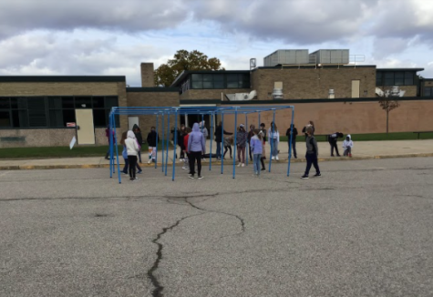 6th Graders playing 9 square