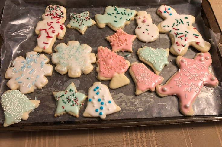 Cookies+decorated+with+royal+icing.+